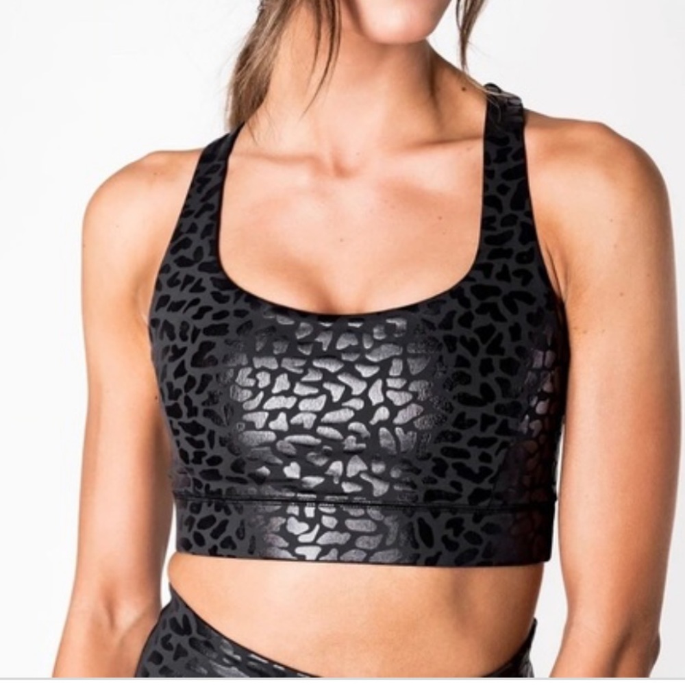 NWOT IVL Collective Chi Chi Cross Back Bra Size 8